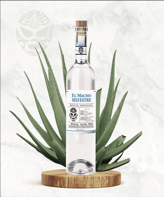 Botella de El Macho Silvestre Mezcal Espadín