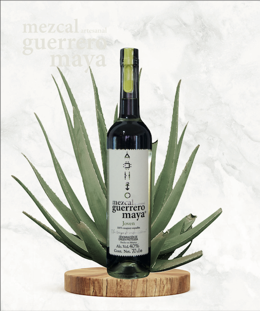 Botella de Mezcal Guerrero Maya Joven